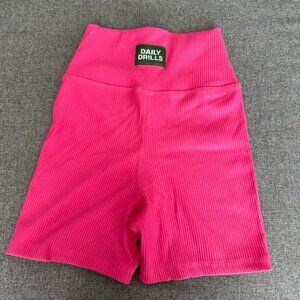 Ribbed Shortie Short